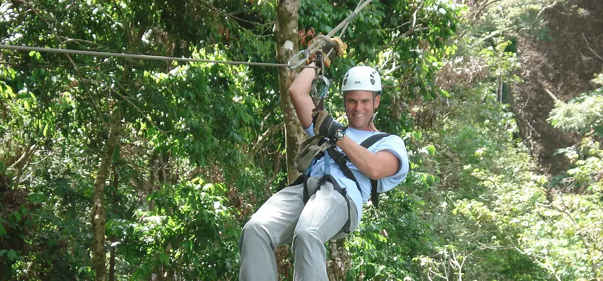 Zipline tours